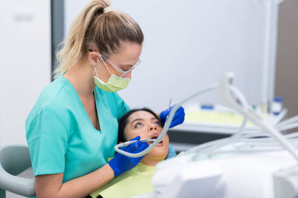 Best Broken Tooth Emergency  in Bellevue, WA